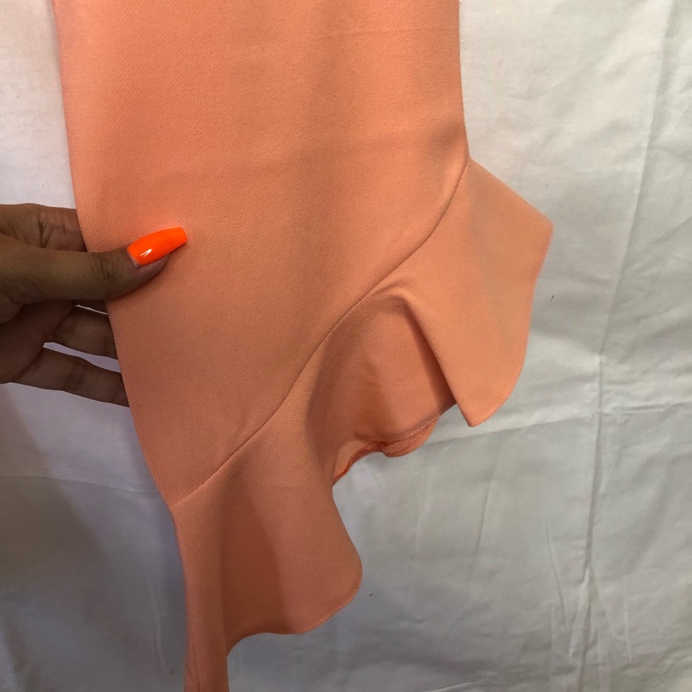 Peach Ruffle Ankled Pants - Picture 4 of 9